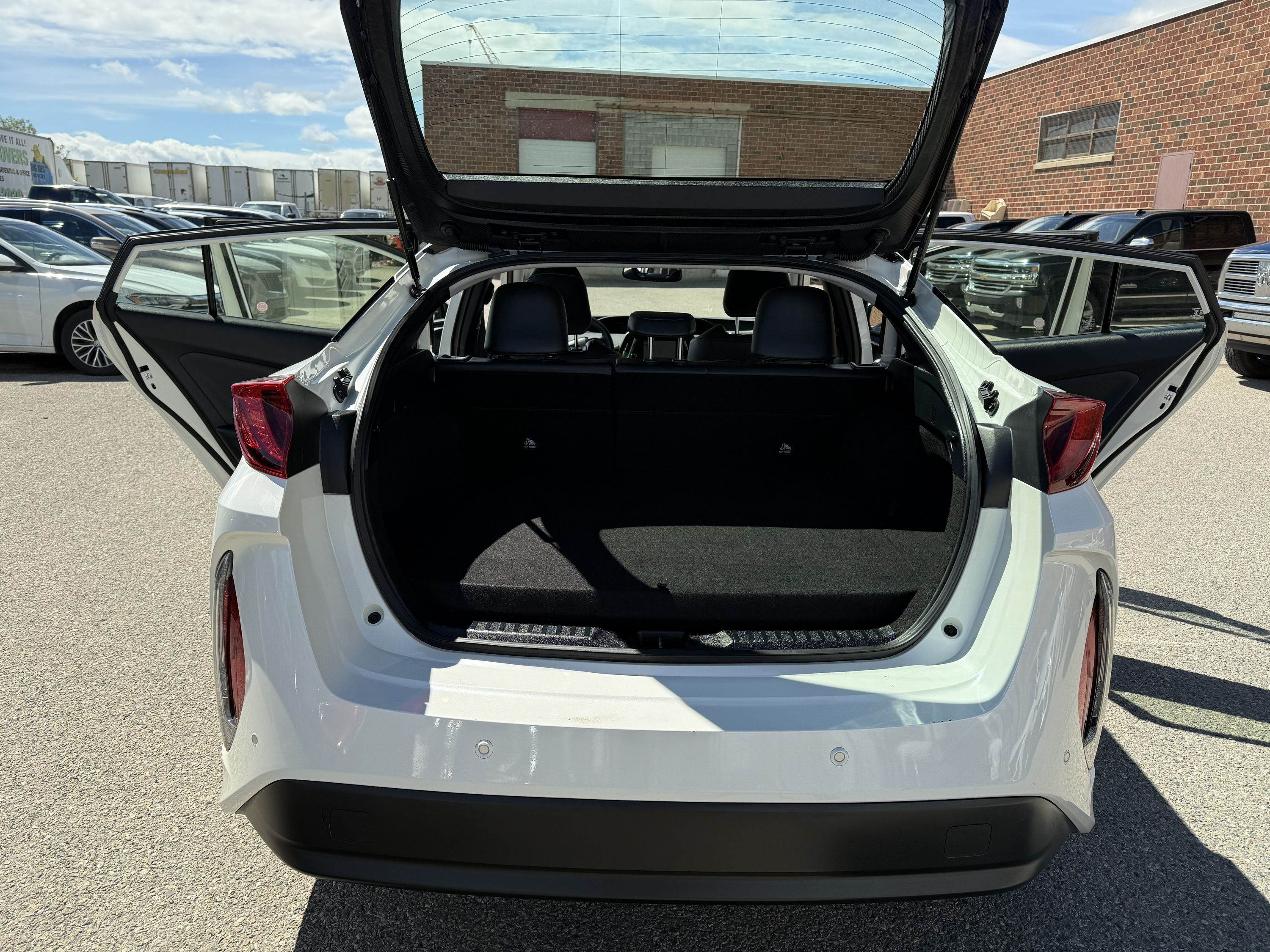 2020 Toyota Prius Prime - Image 9