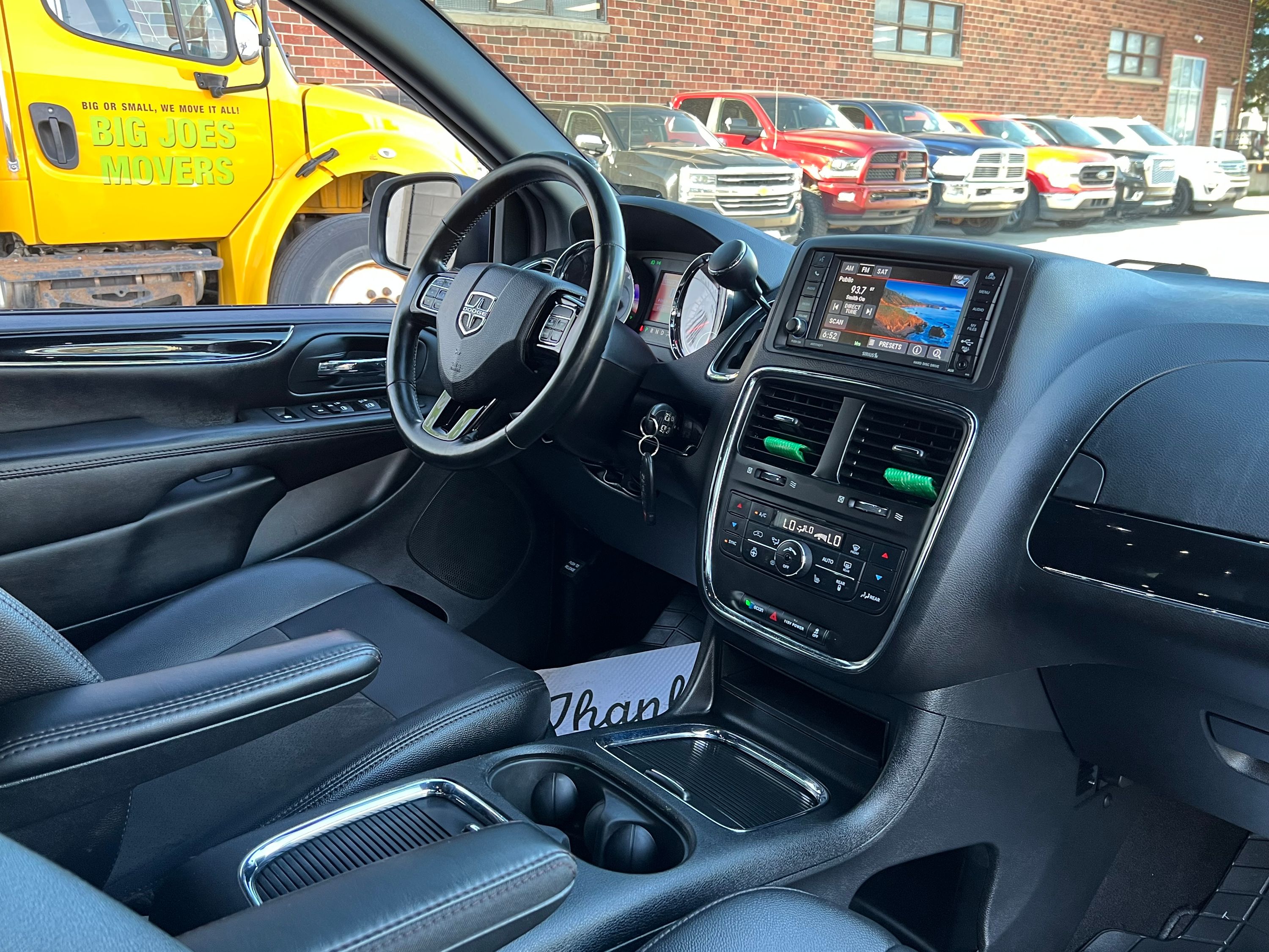2020 Dodge Grand Caravan - Image 13