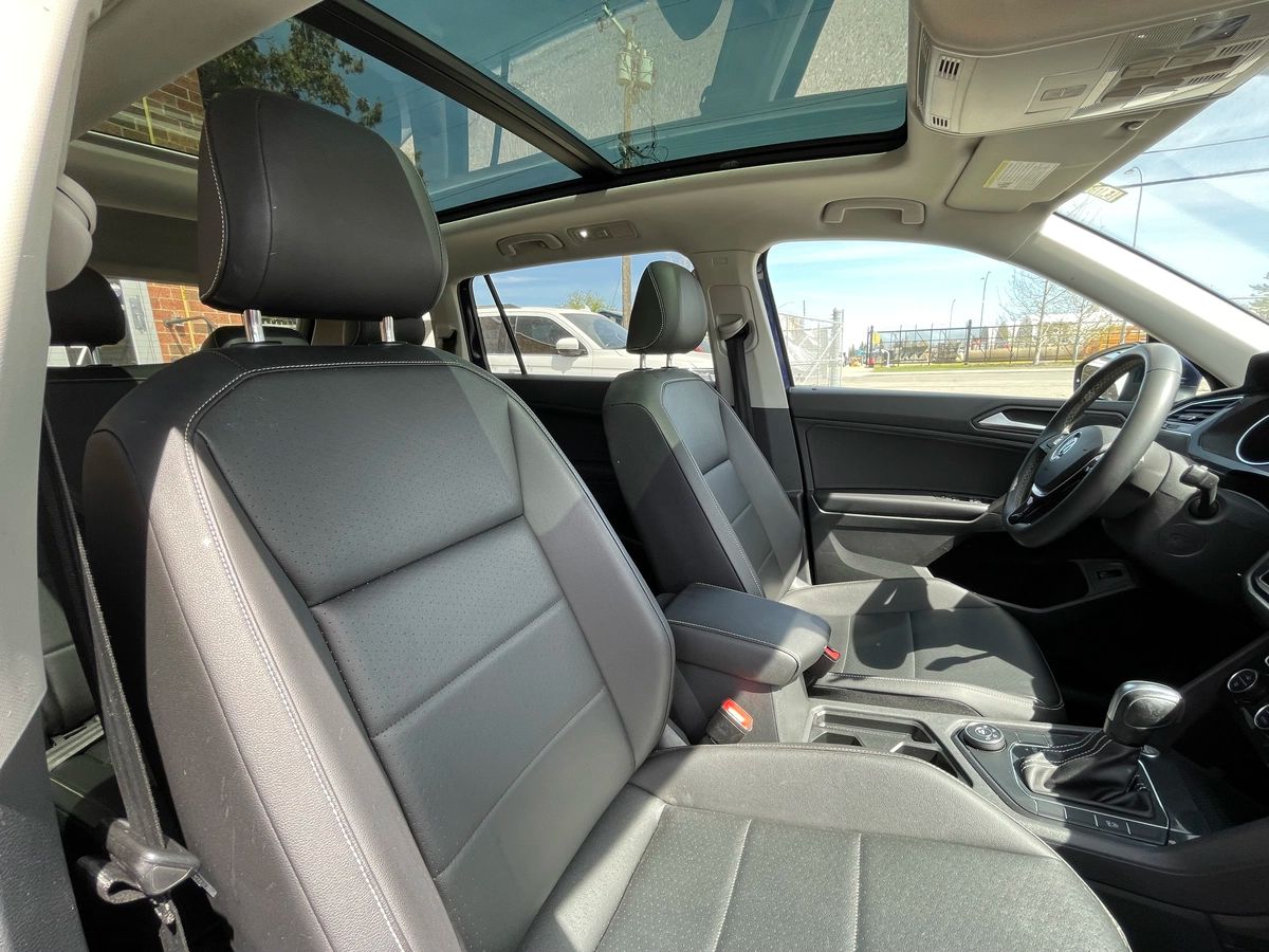 2021 Volkswagen Tiguan - Image 26