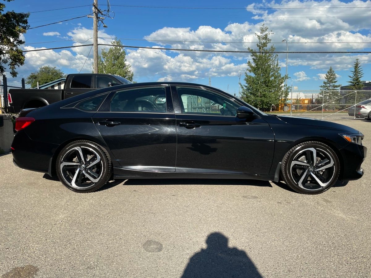 2021 Honda Accord - Image 4