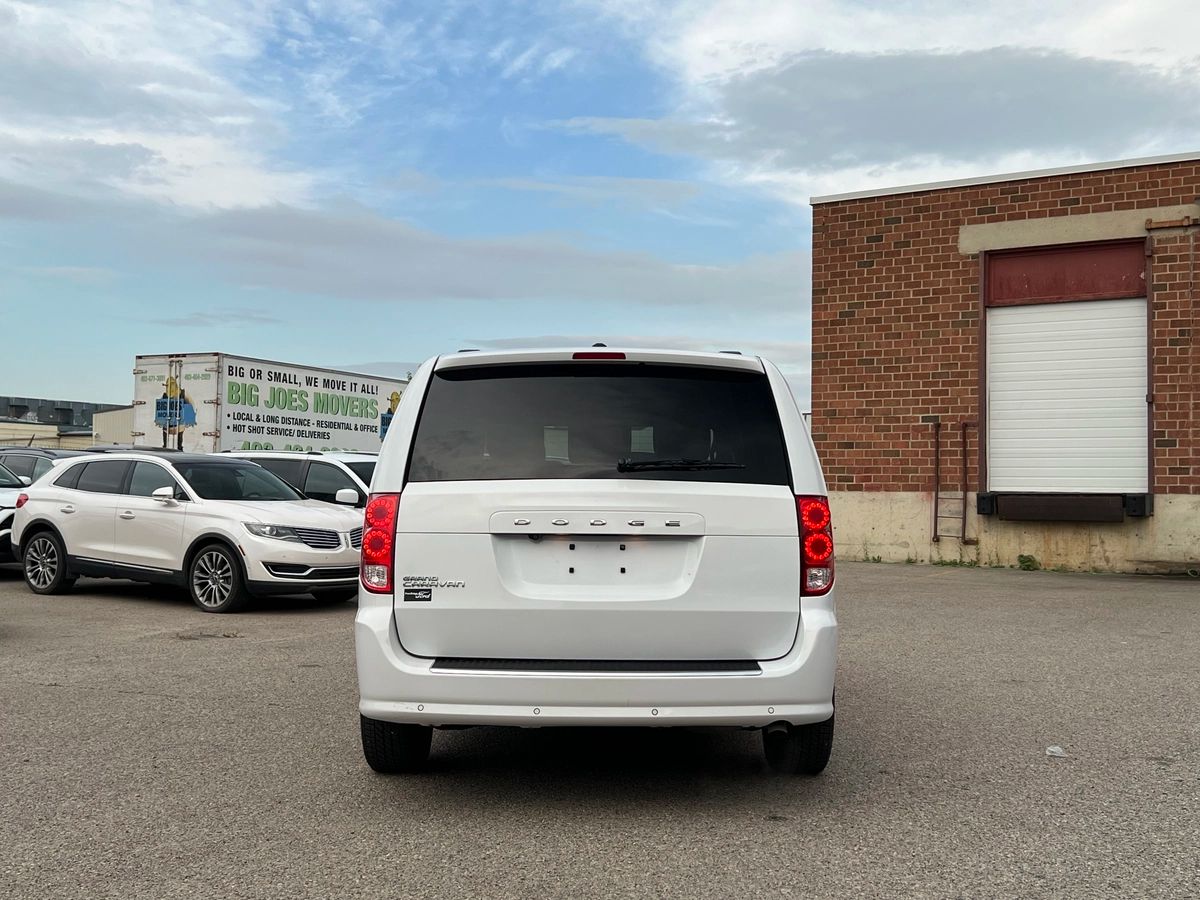 2020 Dodge Grand Caravan - Image 6