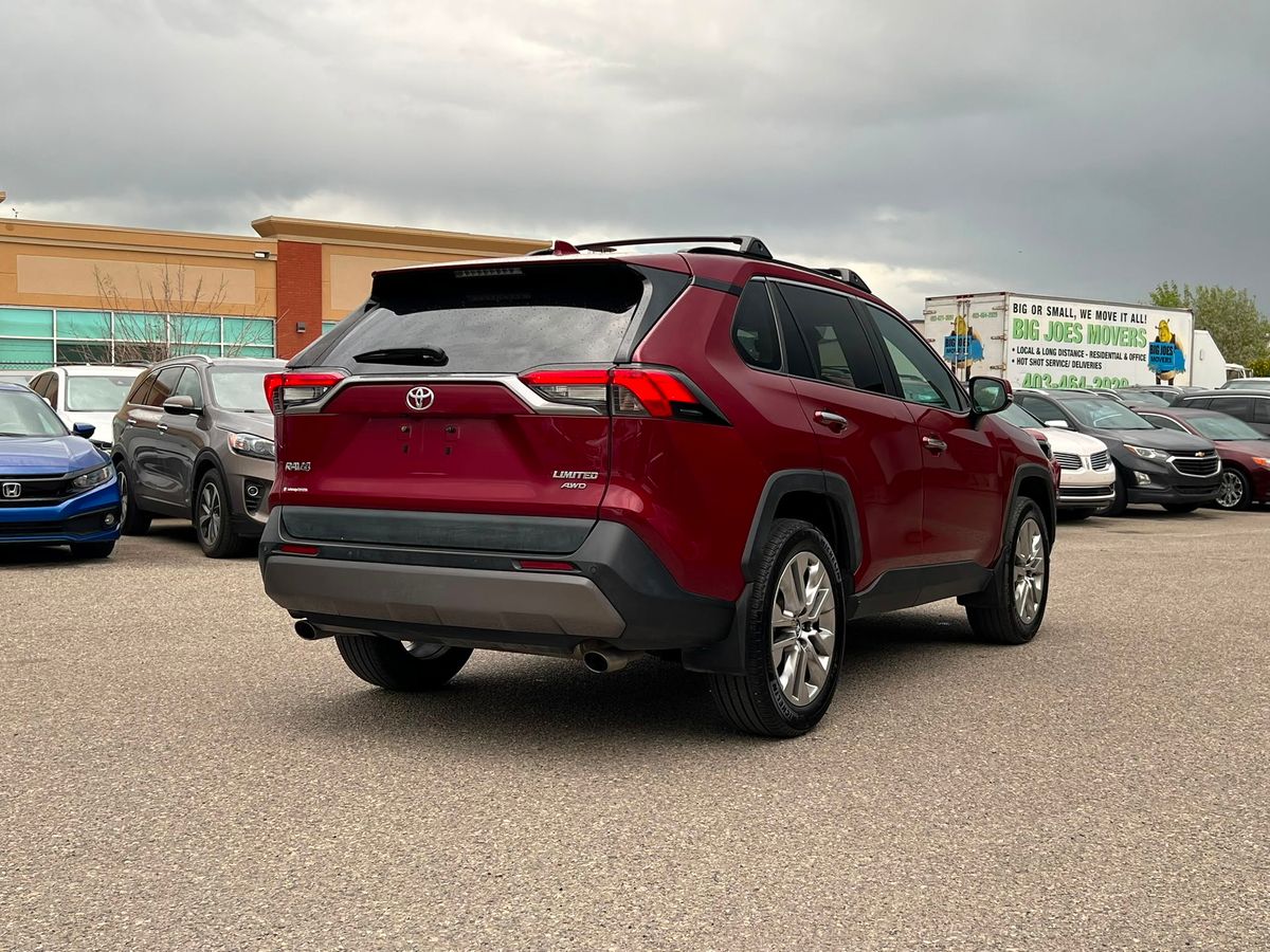 2020 Toyota RAV4 Limited - Image 9