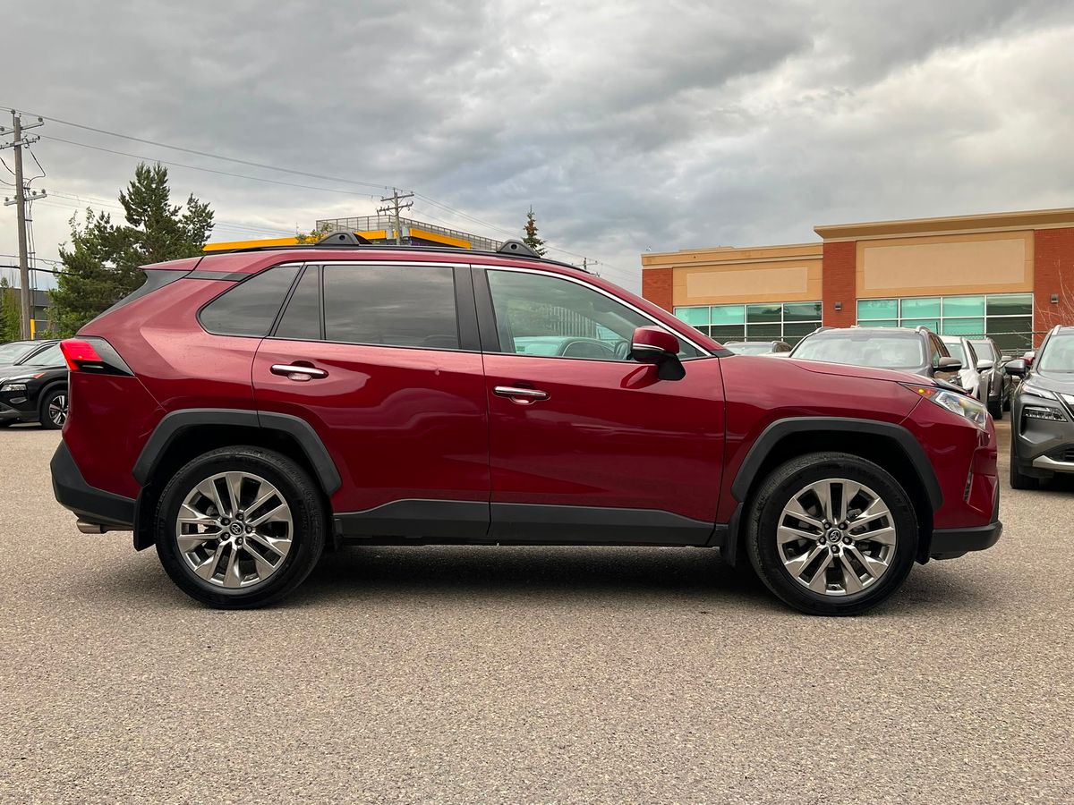 2020 Toyota RAV4 Limited - Image 4