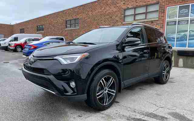 2016 Toyota RAV4 Limited - Request more images