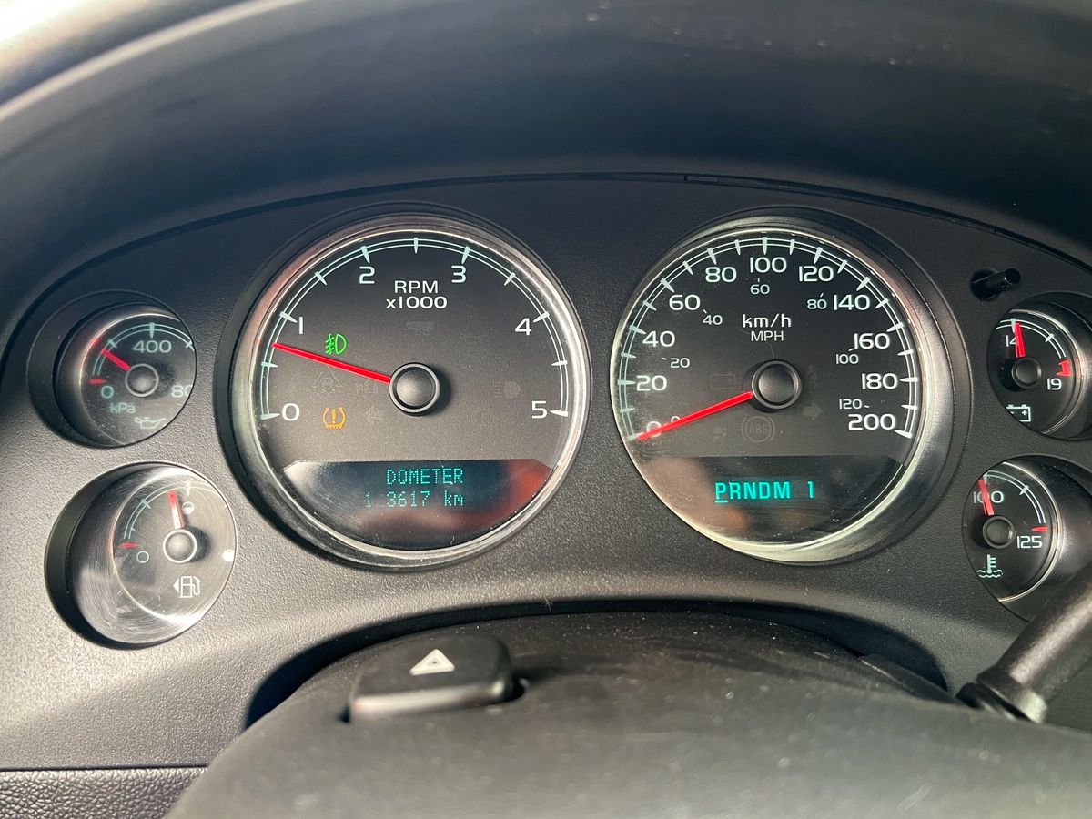 2007 GMC Sierra 2500HD SLT - Image 16