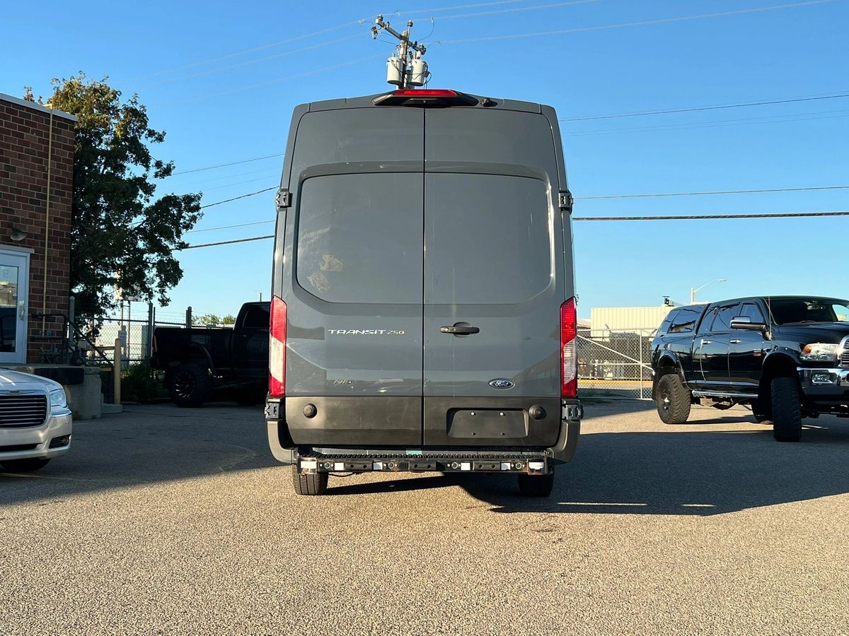 2022 Ford Transit Van Base - Image 6