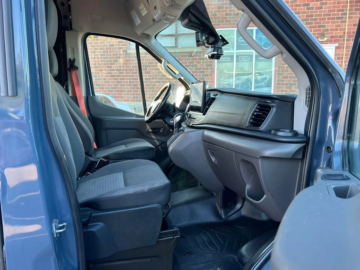 2022 Ford Transit Van Base - Image 14