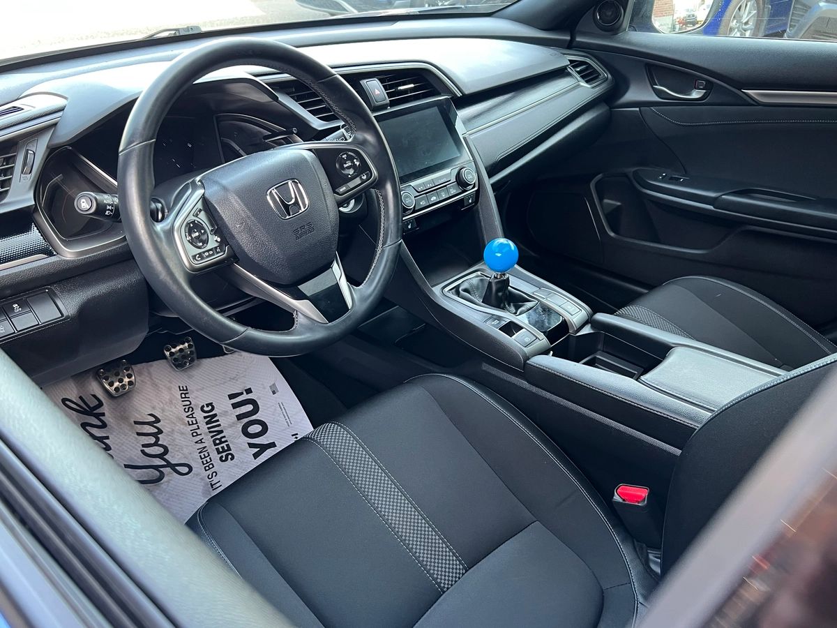 2020 Honda Civic Hatchback Sport - Image 9