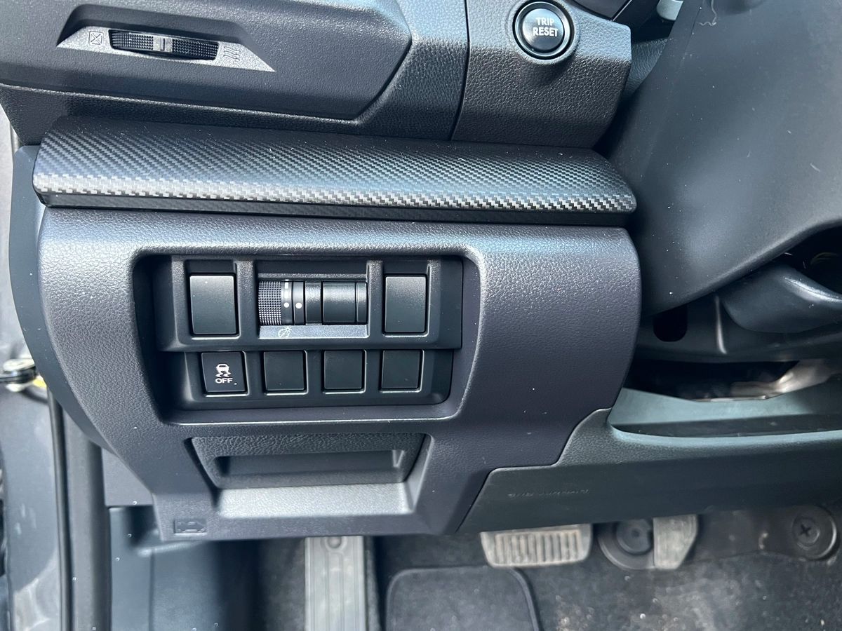 2020 Subaru Impreza Touring with Eyesight - Image 17