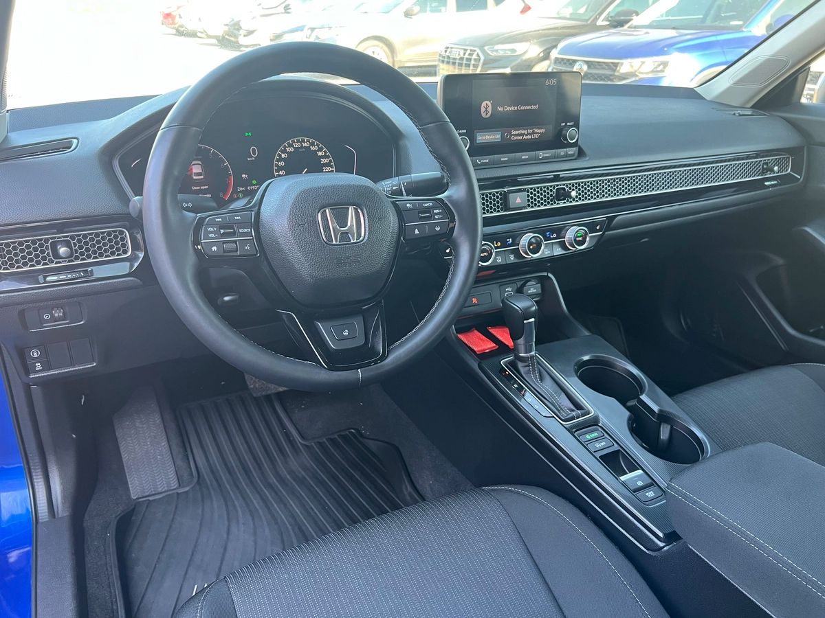 2022 Honda Civic Sedan EX - Image 10