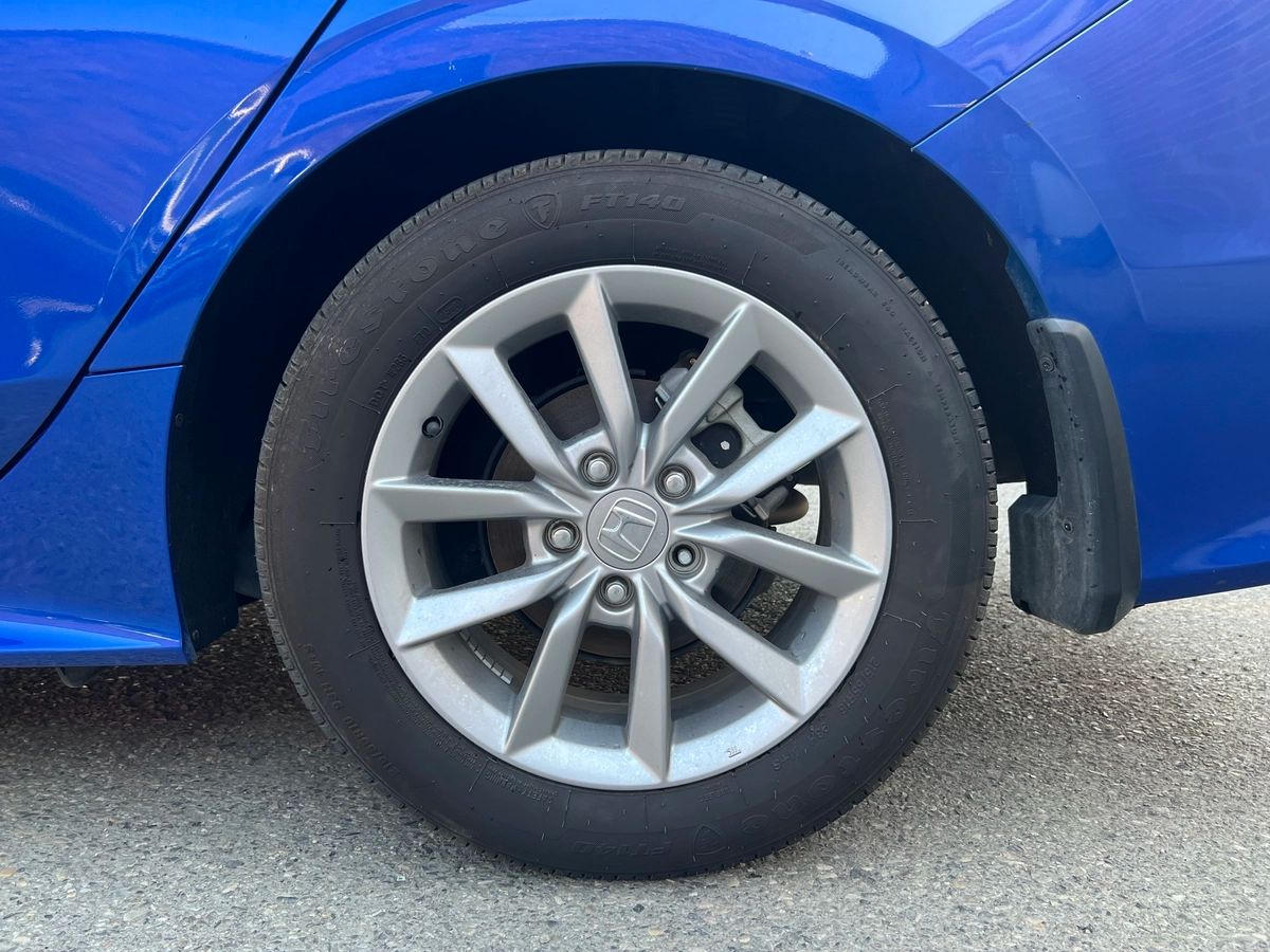 2022 Honda Civic Sedan EX - Image 9