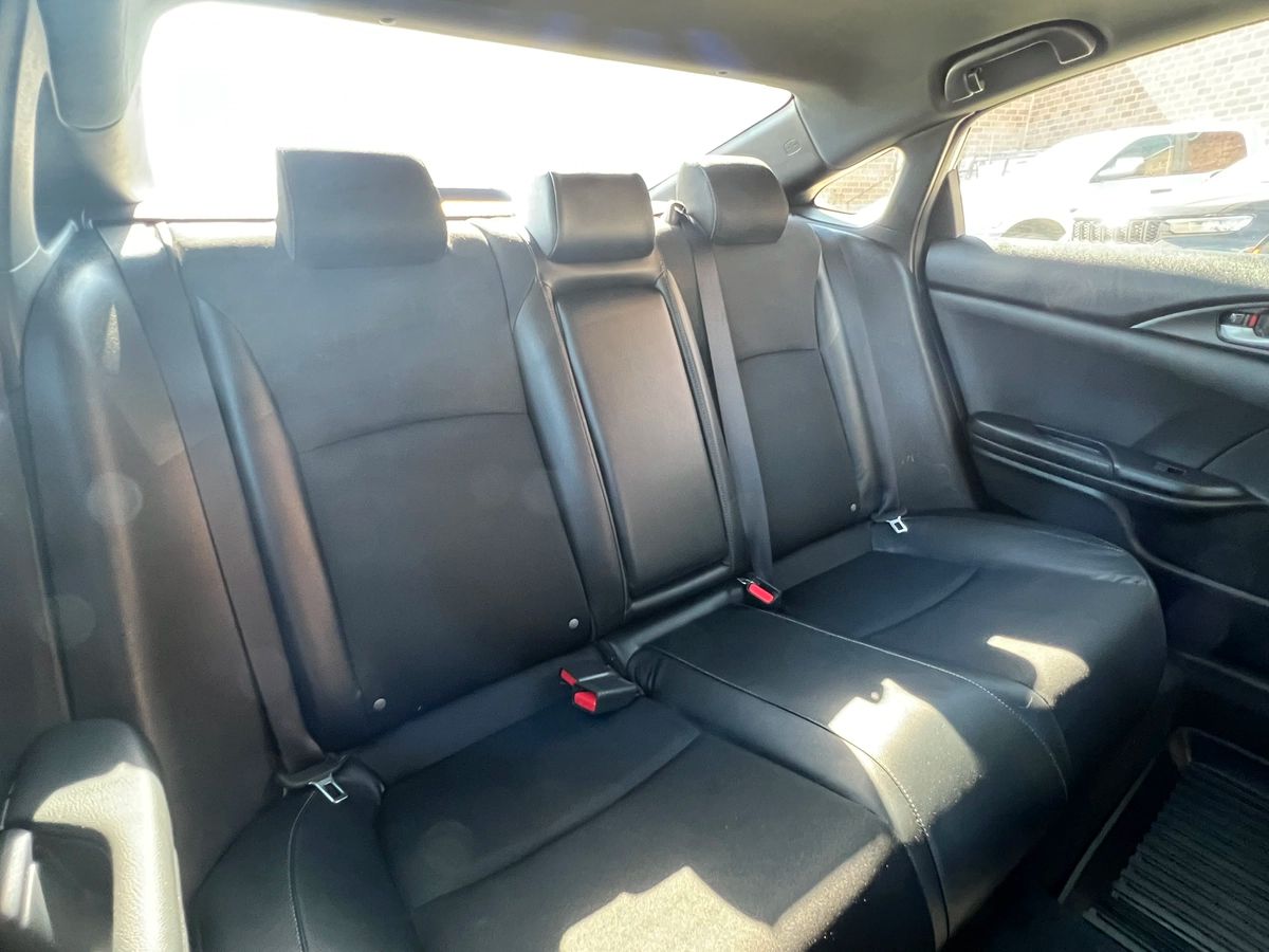 2019 Honda Civic Sedan Sport - Image 14