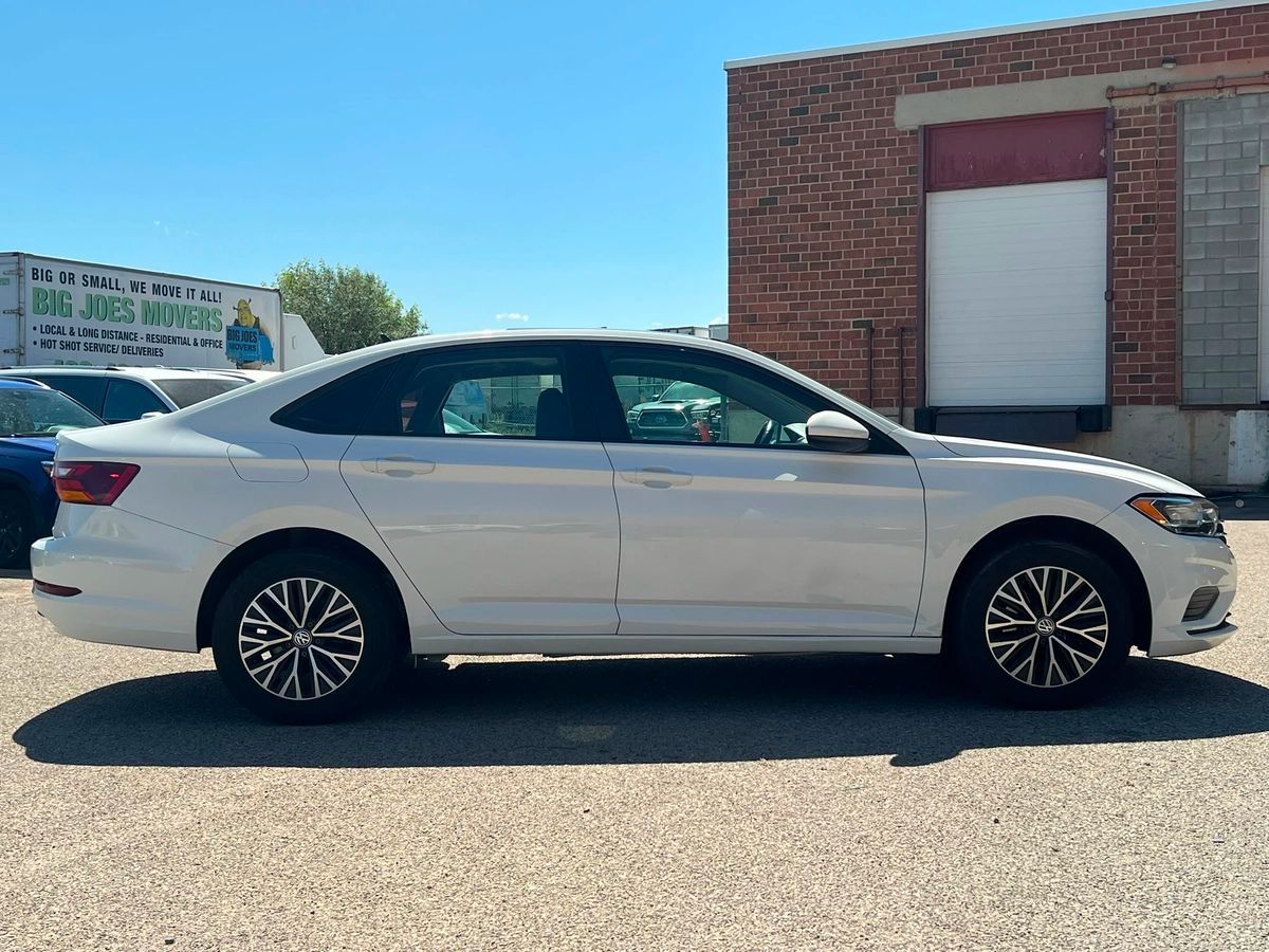 2019 Volkswagen Jetta Highline - Image 8