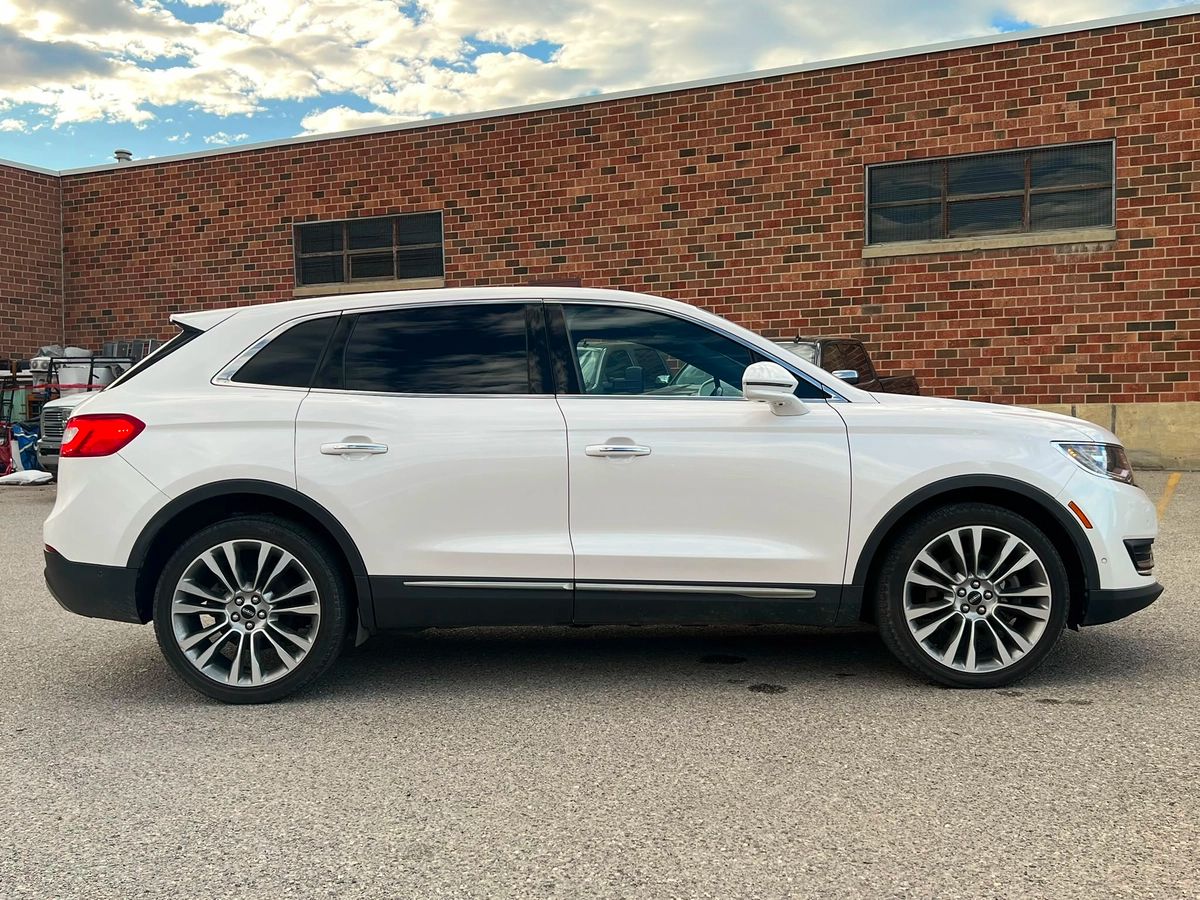2017 Lincoln MKX Reserve - Image 8