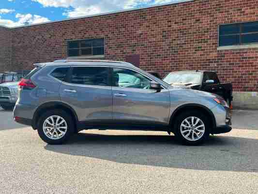 2020 Nissan Rogue SV, photo 8