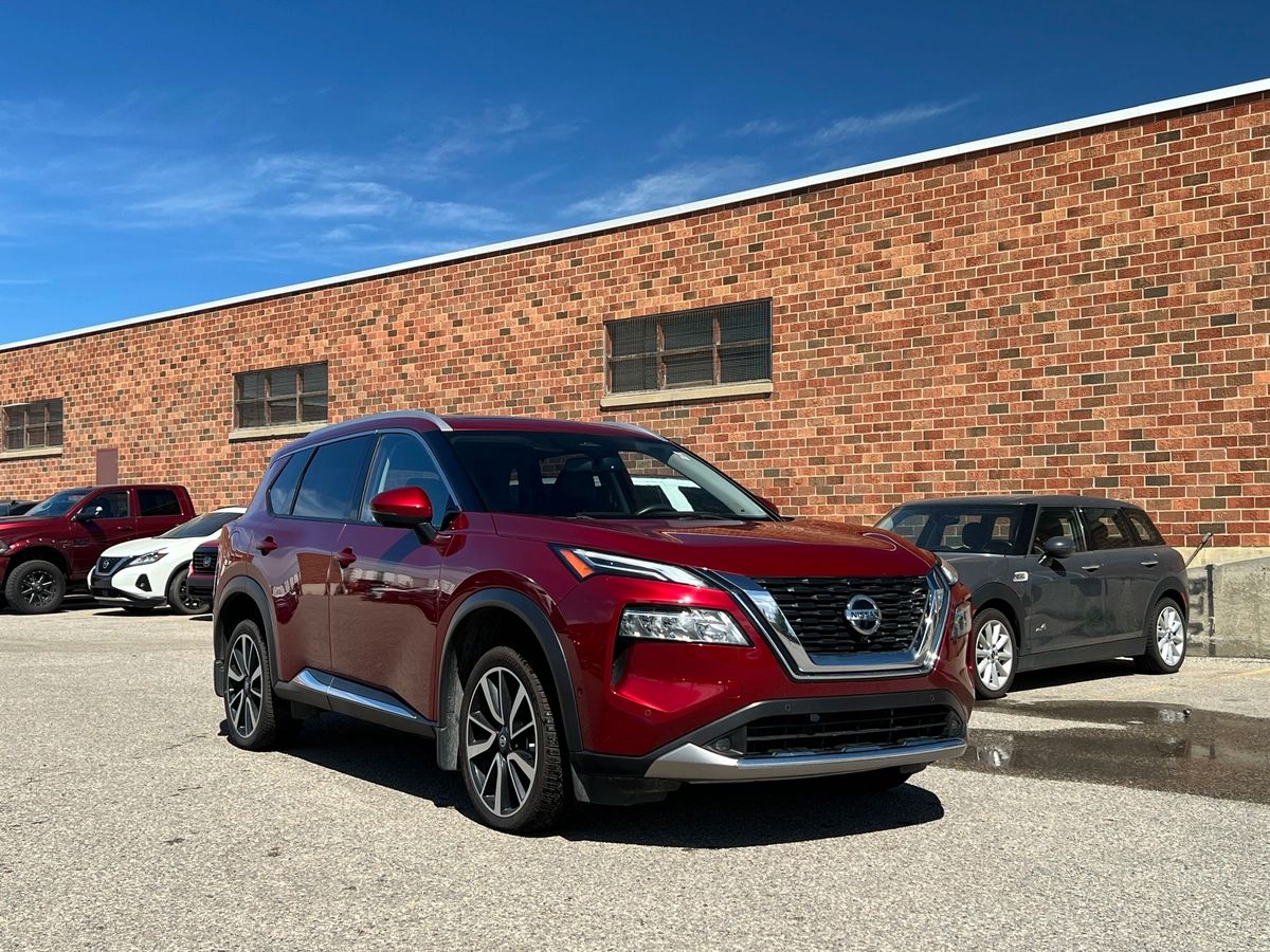 2021 Nissan Rogue Platinum - Image 1