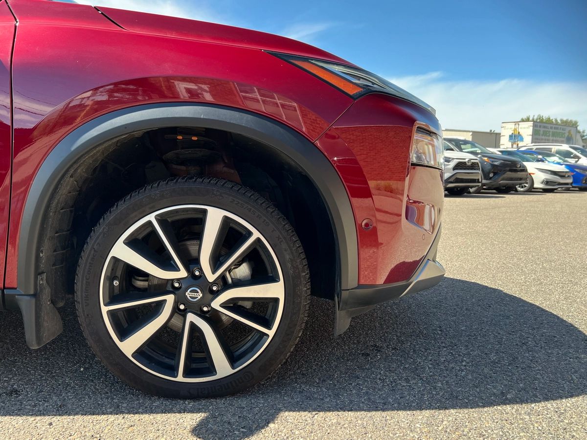 2021 Nissan Rogue Platinum - Image 9