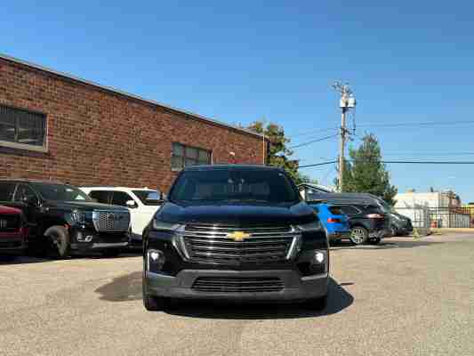 2022 Chevrolet Traverse LT, photo 2
