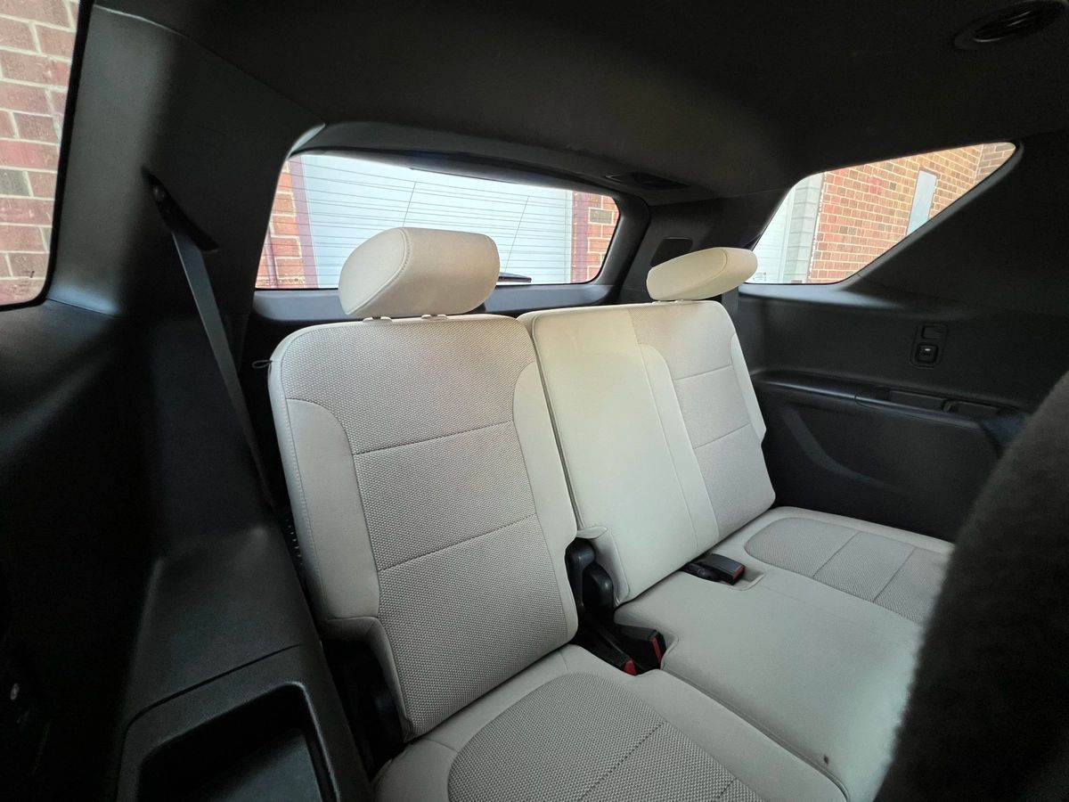 2022 Chevrolet Traverse LT - Image 15