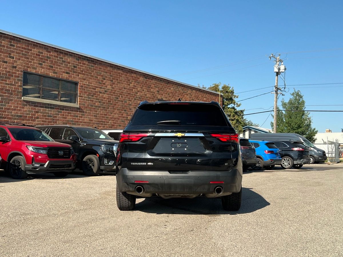2022 Chevrolet Traverse LT - Image 6
