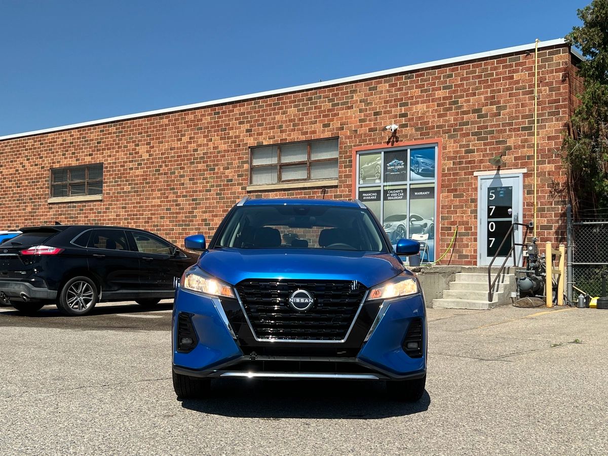 2024 Nissan Kicks SV - Image 2