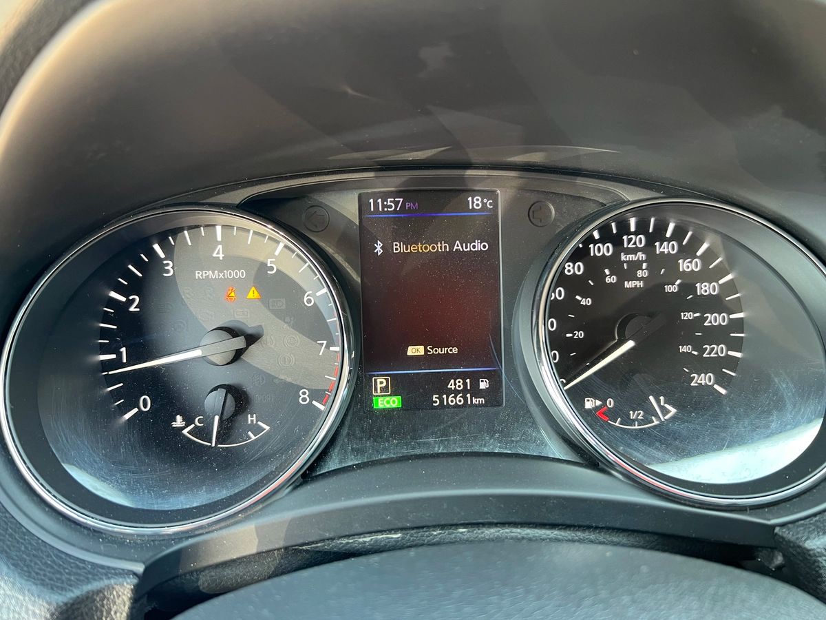 2018 Nissan Rogue SV - Image 16
