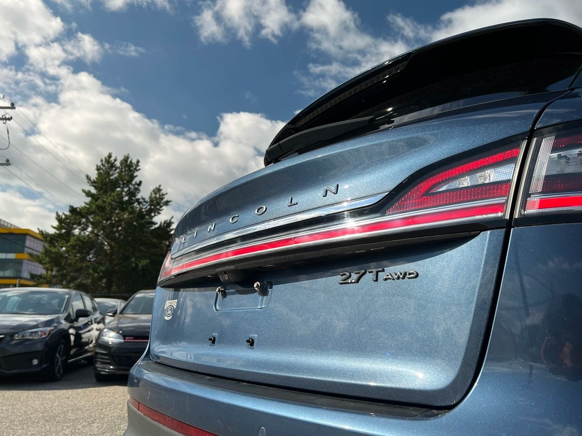 2019 Lincoln Nautilus Reserve - Image 10
