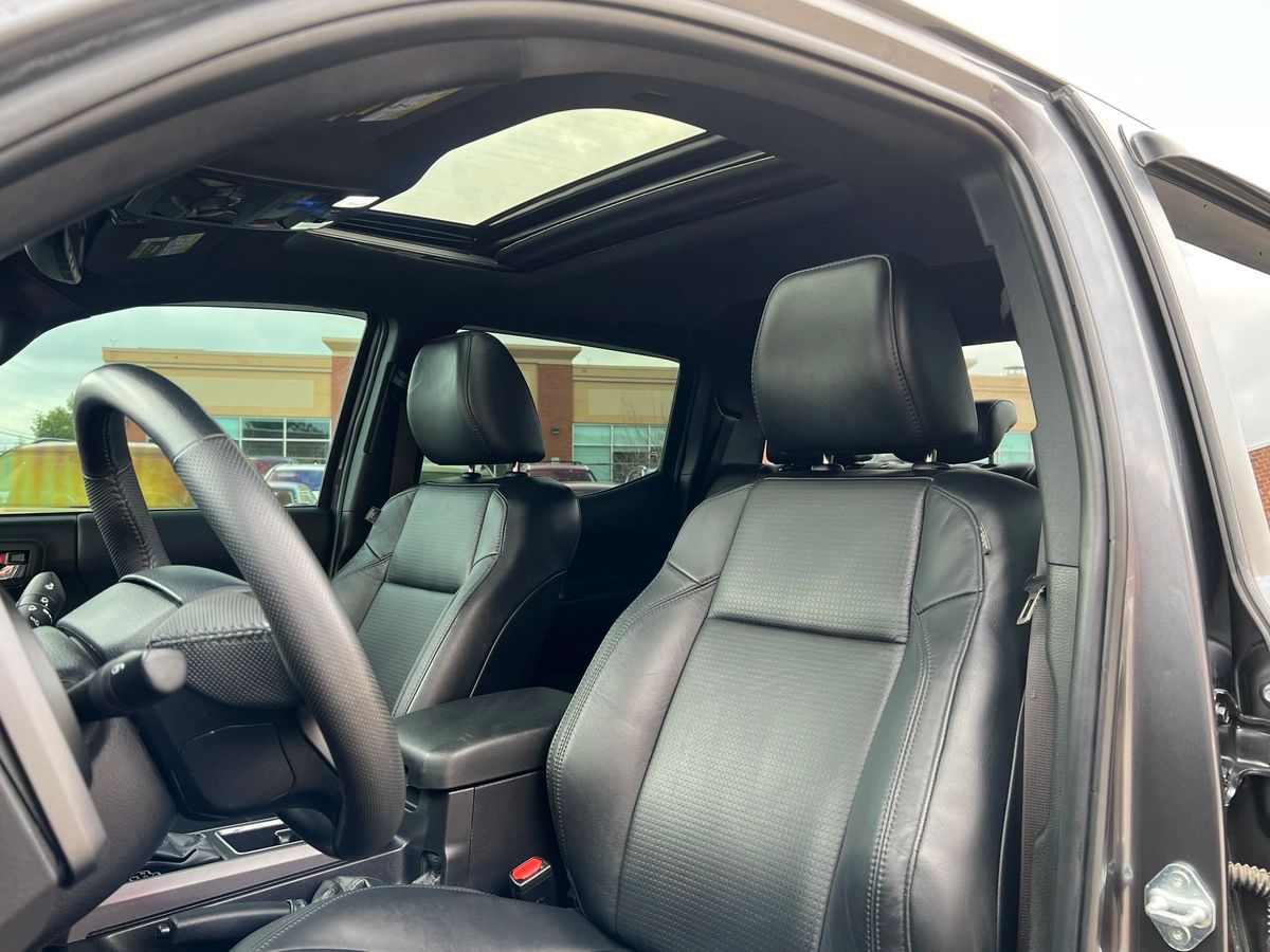 2023 Toyota Tacoma Trail - Image 14