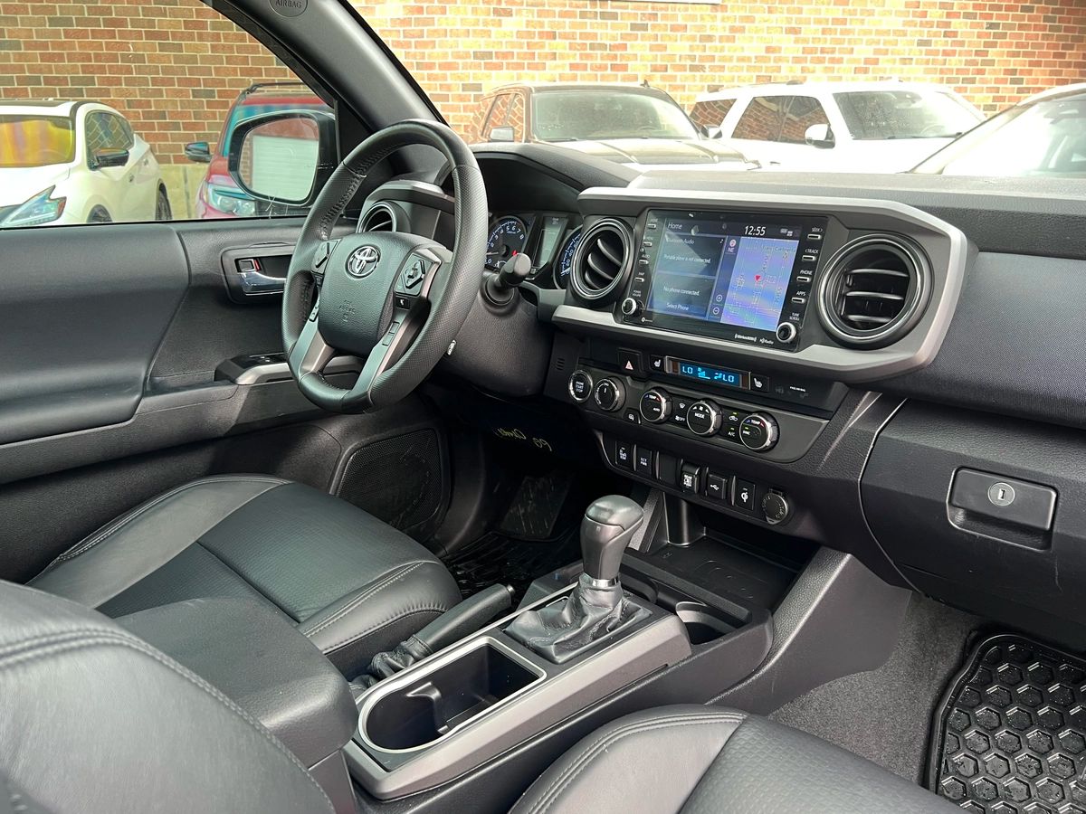 2023 Toyota Tacoma Trail - Image 12