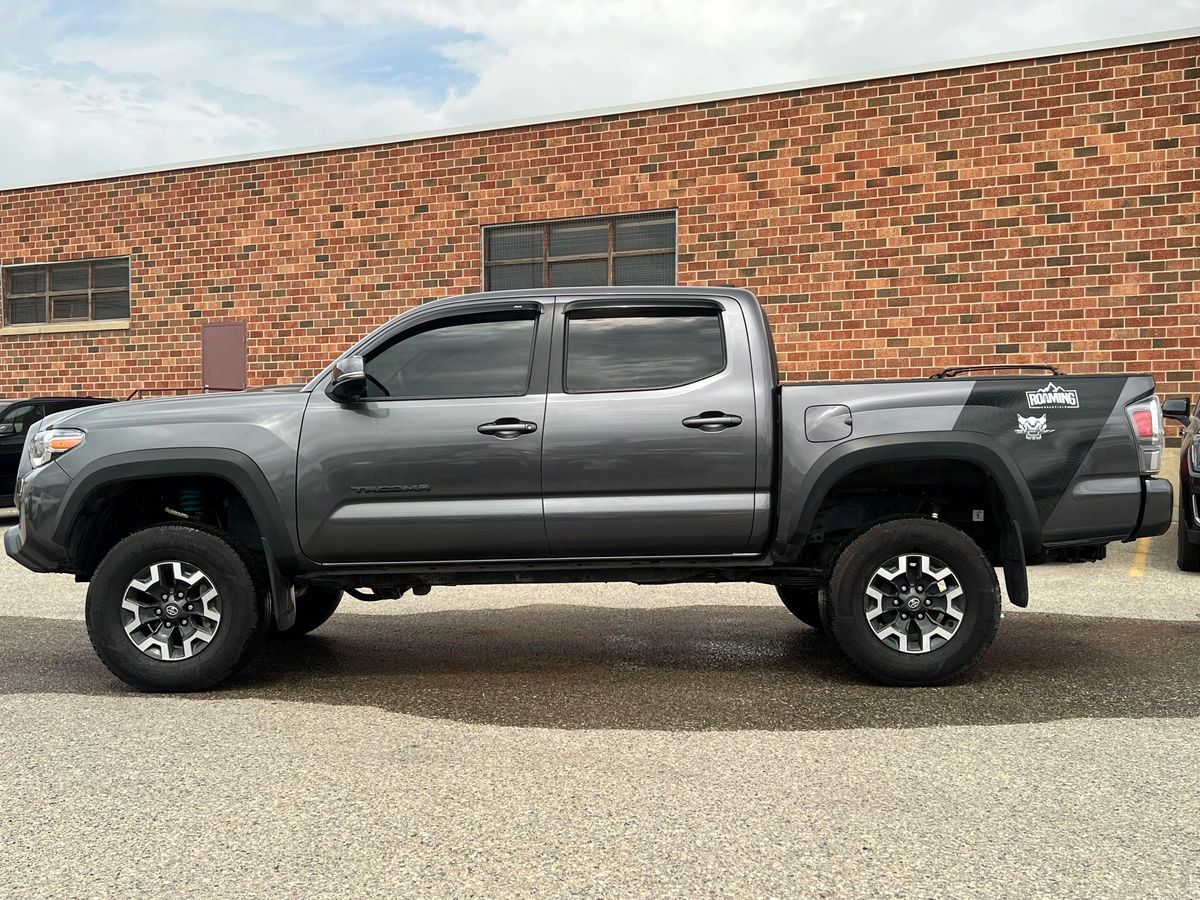2023 Toyota Tacoma Trail - Image 4