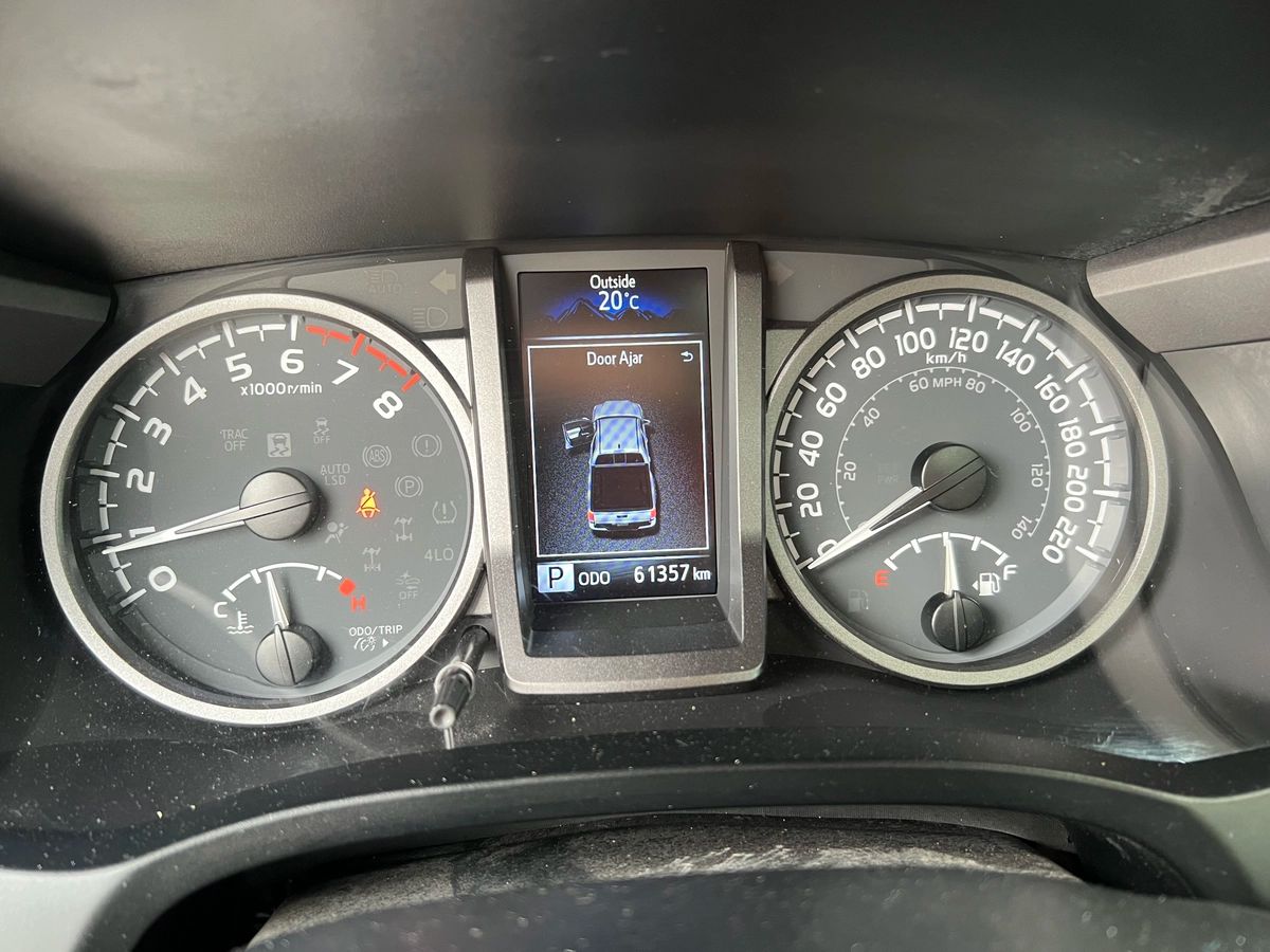 2023 Toyota Tacoma Trail - Image 16