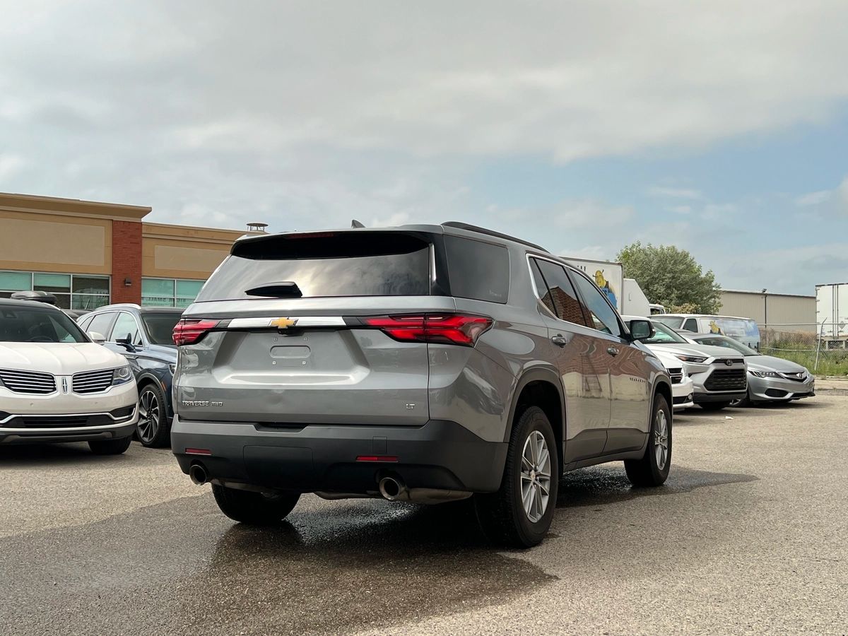 2023 Chevrolet Traverse LT - Image 7