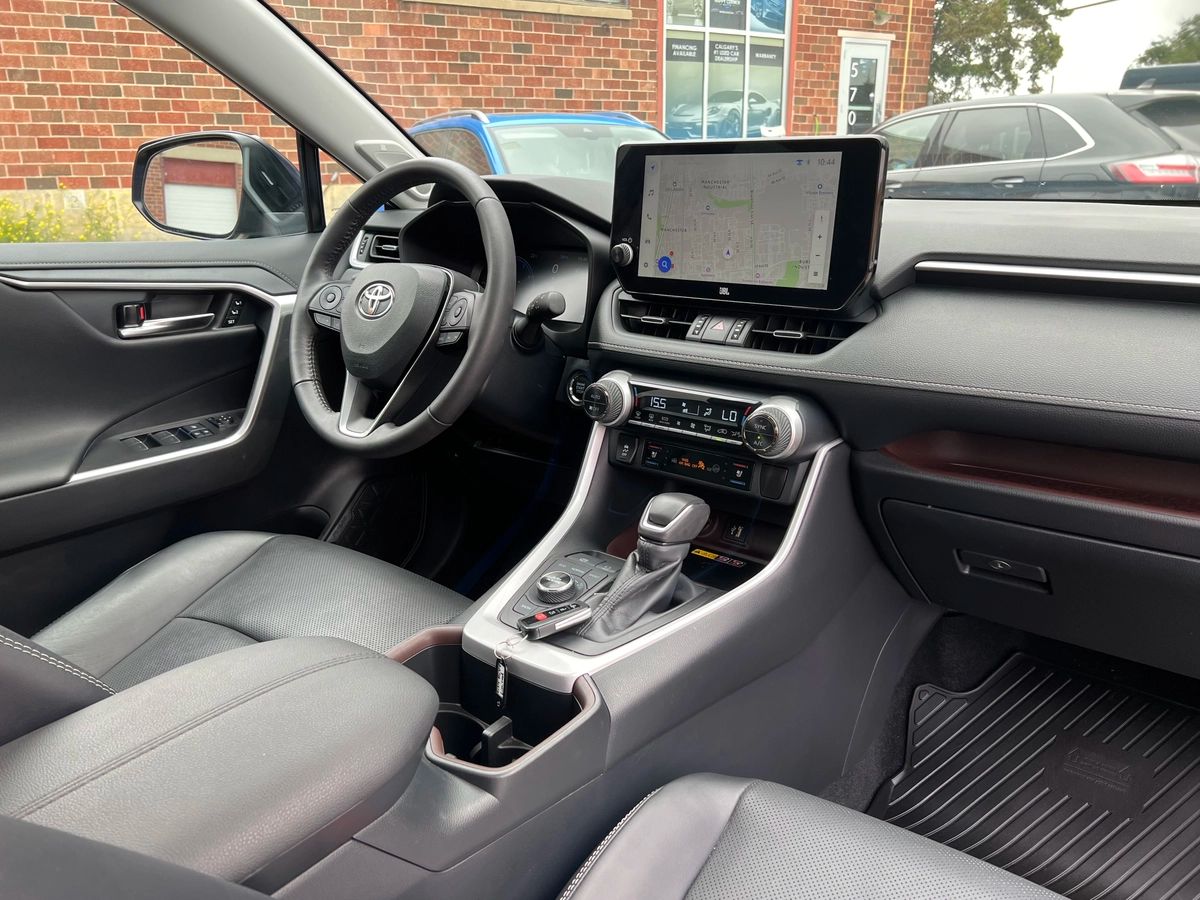 2024 Toyota RAV4 Limited - Image 14