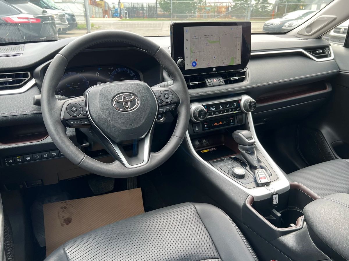 2024 Toyota RAV4 Limited - Image 12