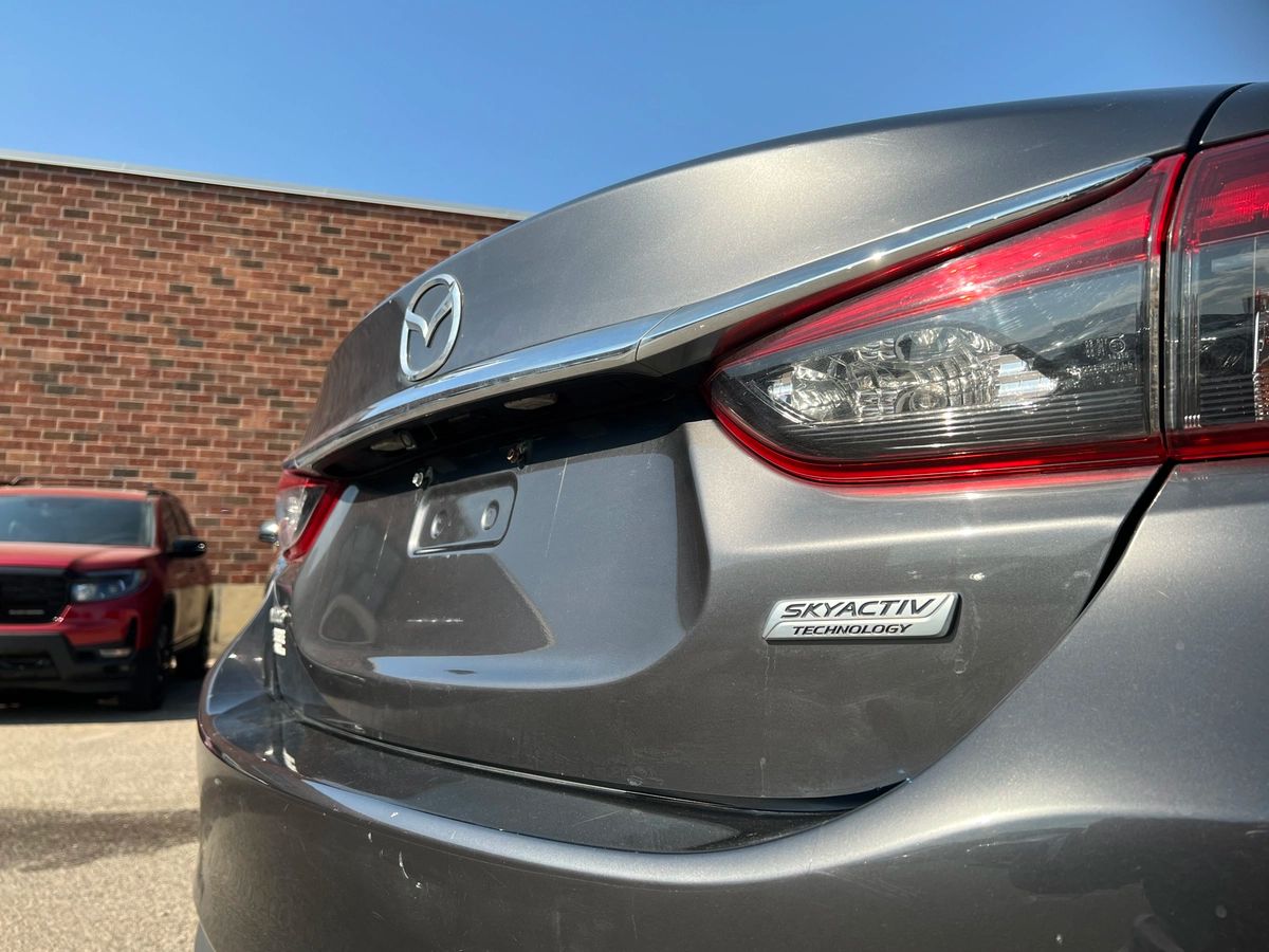 2017 Mazda Mazda6 GT - Image 13