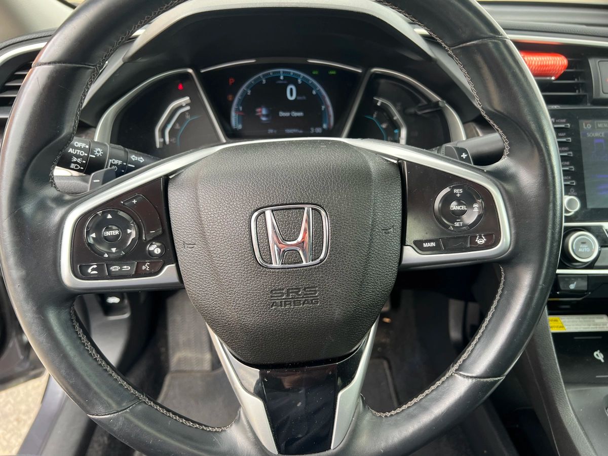 2019 Honda Civic Sedan Touring - Image 17