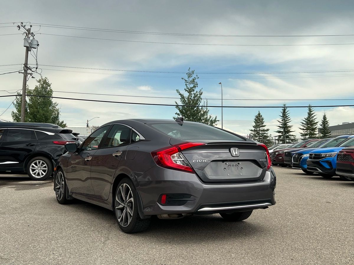 2019 Honda Civic Sedan Touring - Image 5