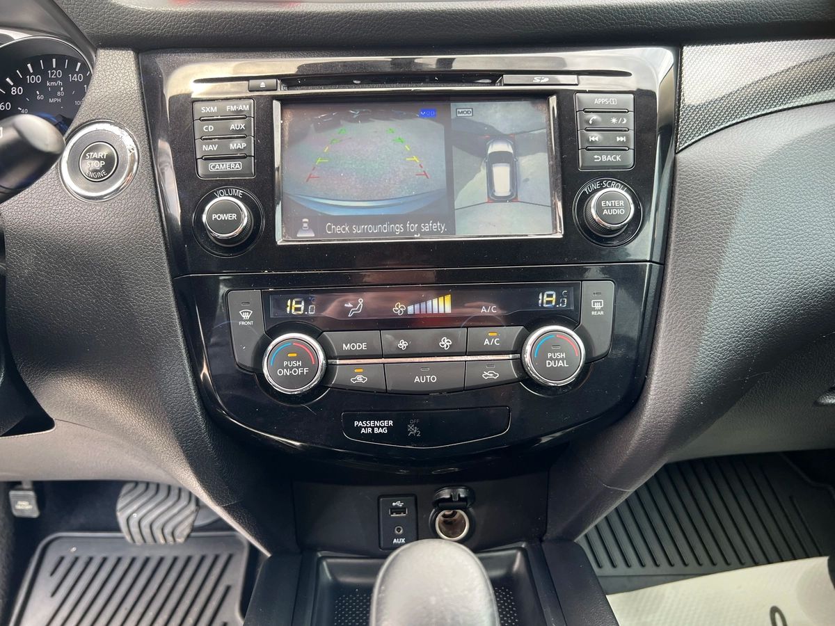 2016 Nissan Rogue SL - Image 19
