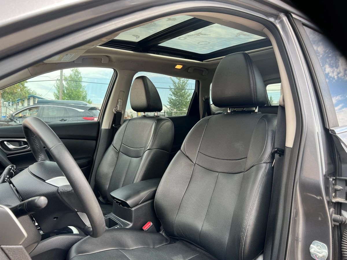 2016 Nissan Rogue SL - Image 14