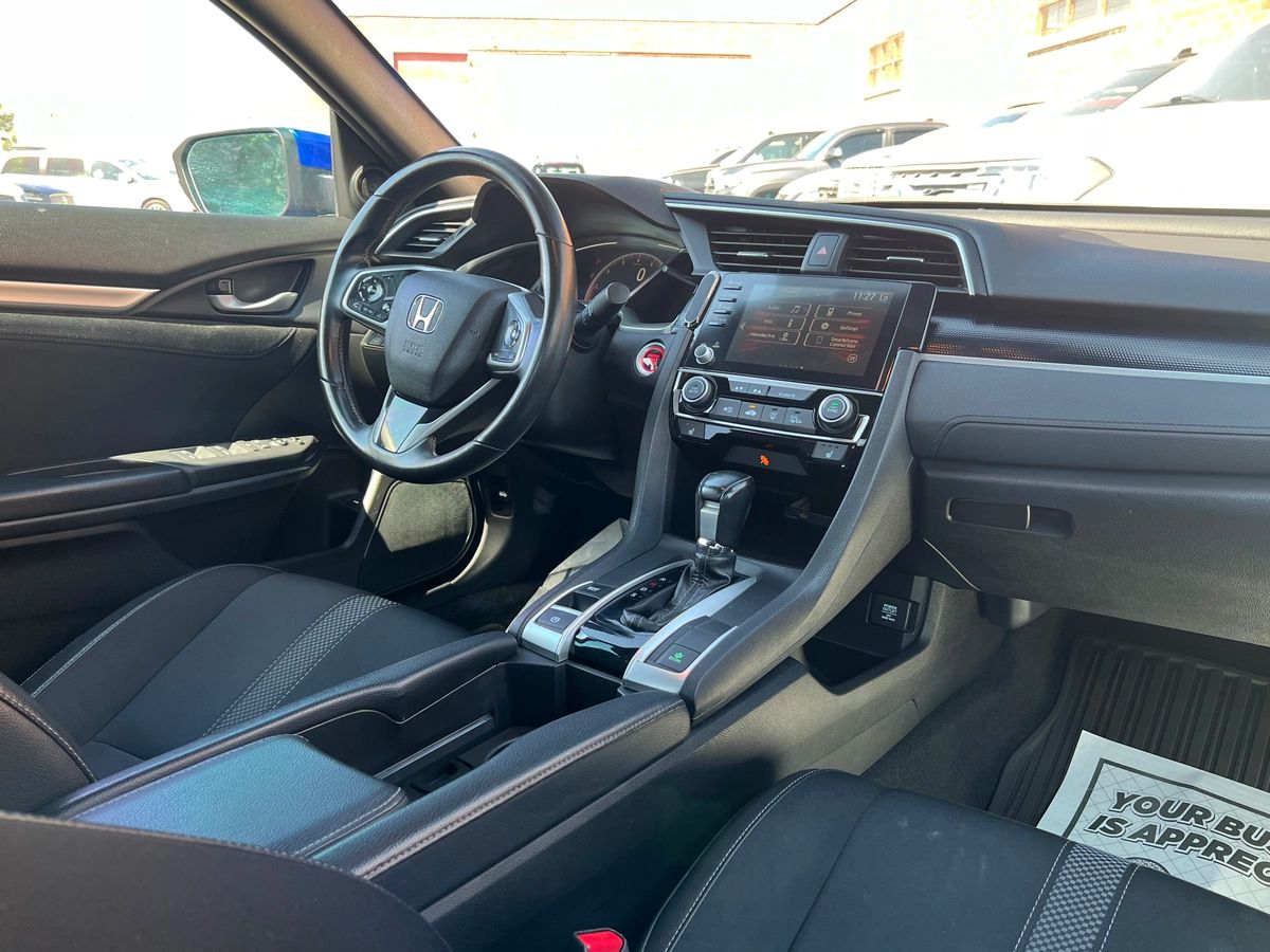2019 Honda Civic Sedan Sport - Image 11