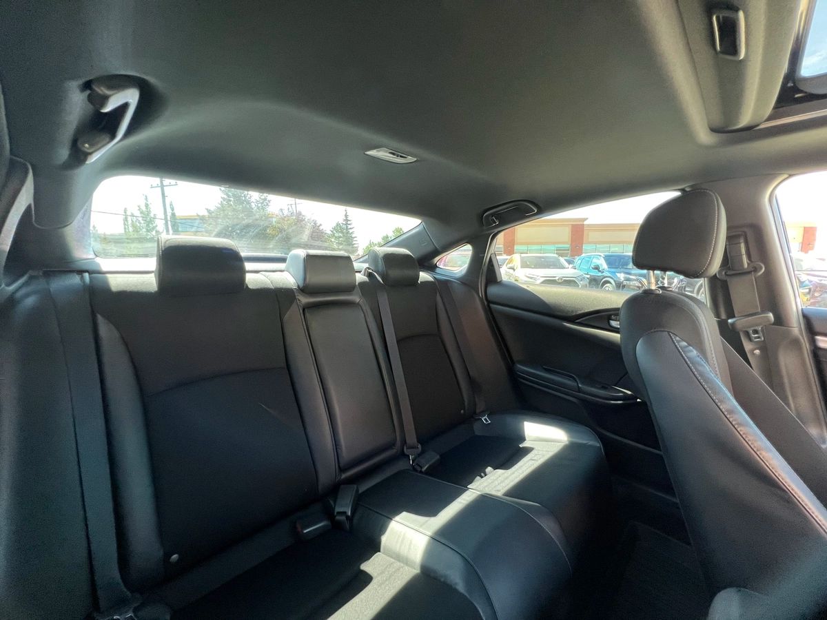 2019 Honda Civic Sedan Sport - Image 12