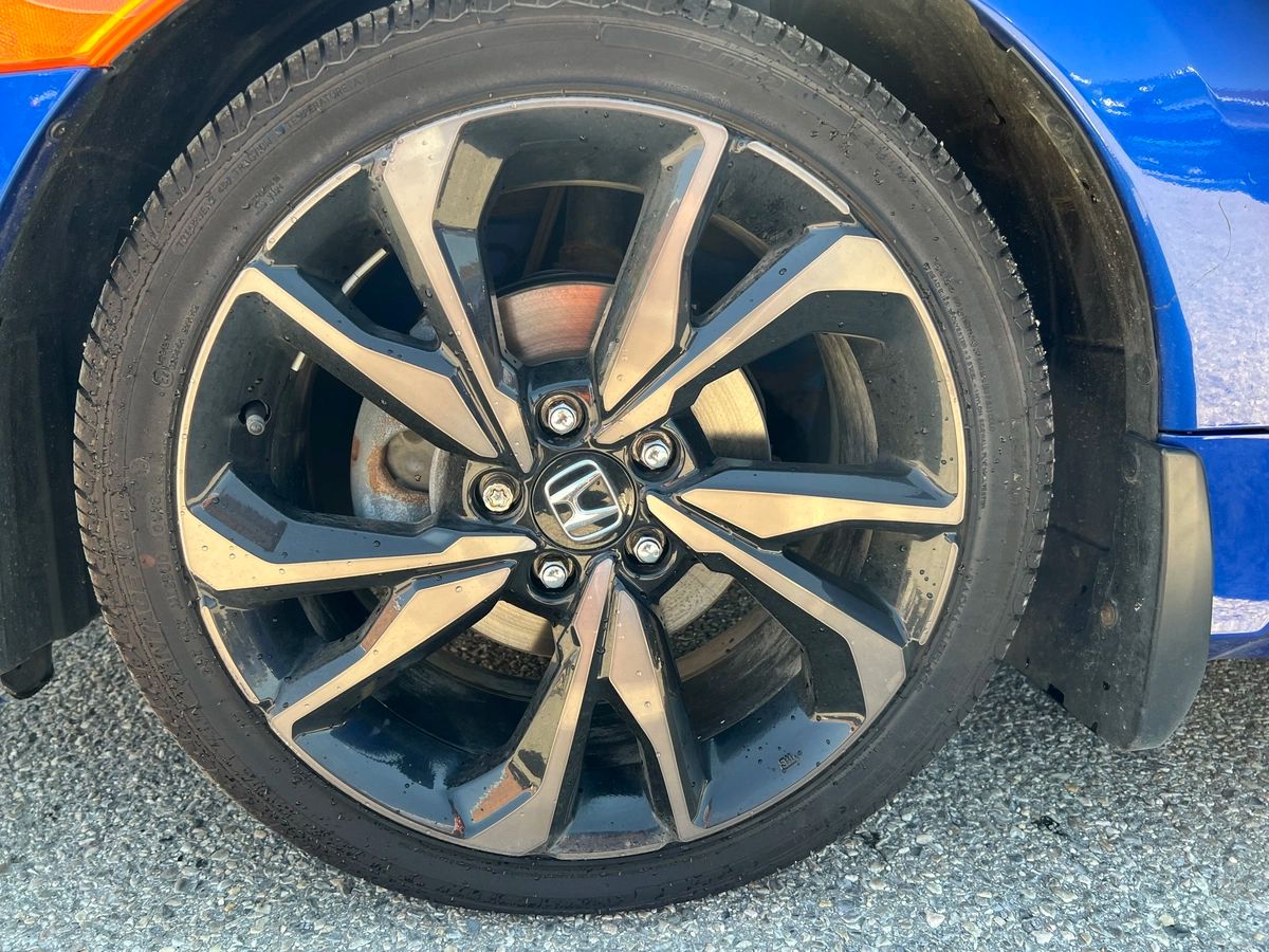2019 Honda Civic Sedan Sport - Image 20