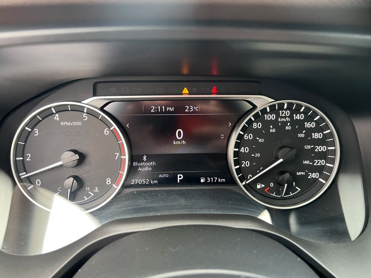 2023 Nissan Rogue SV - Image 16