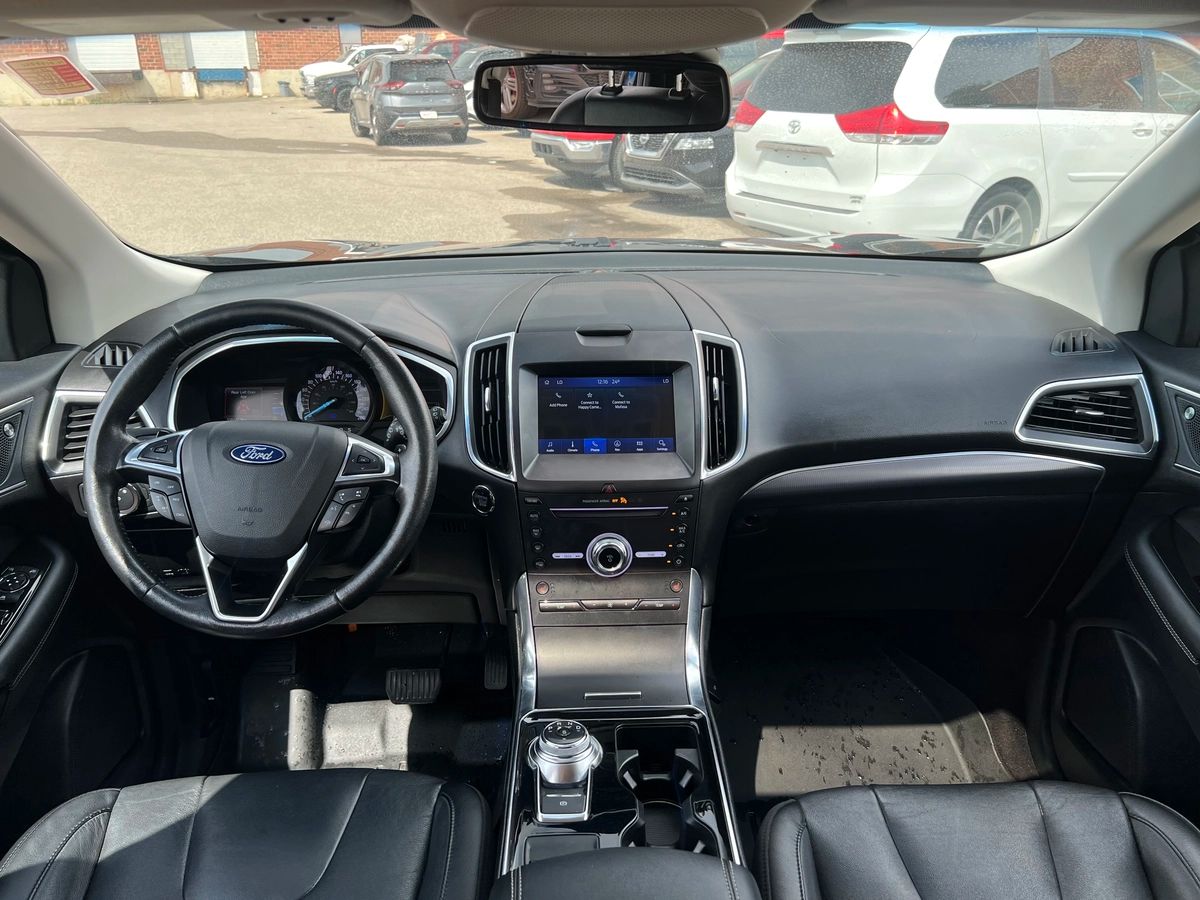 2019 Ford Edge Titanium - Image 12