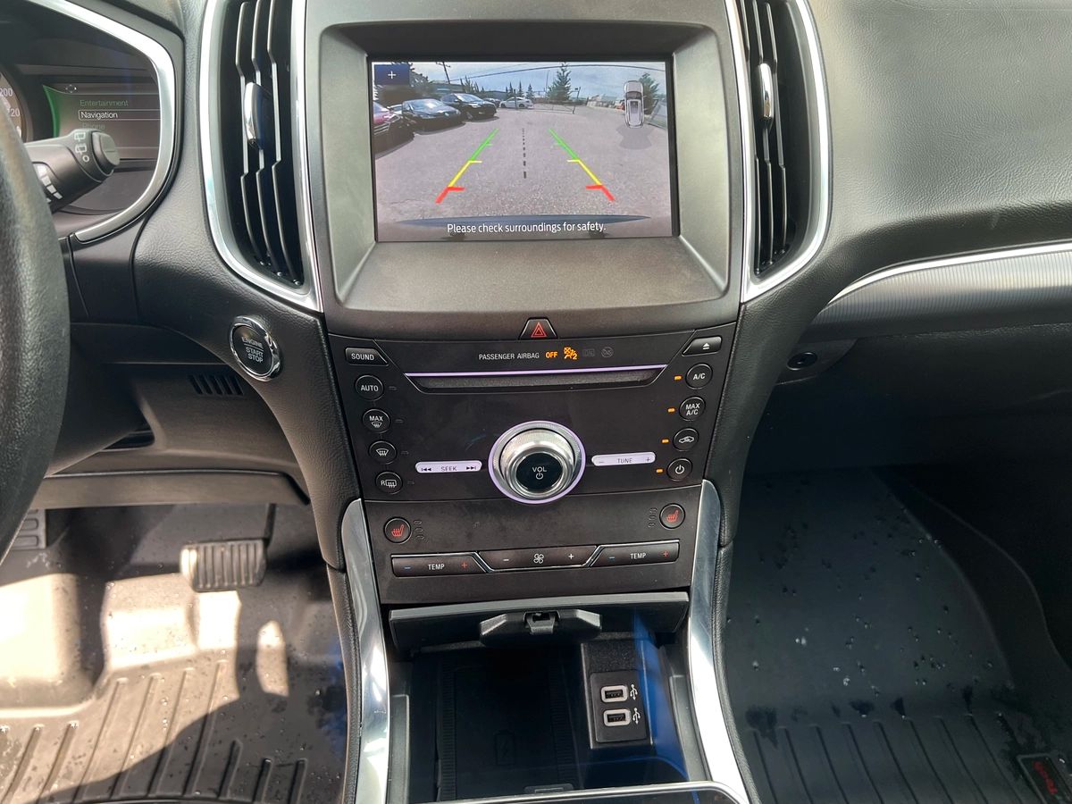 2019 Ford Edge Titanium - Image 19