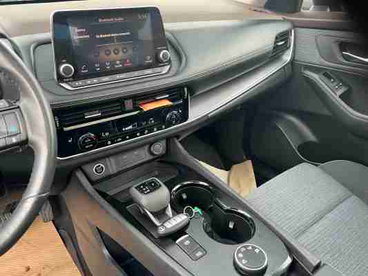 2022 Nissan Rogue SV, photo 17