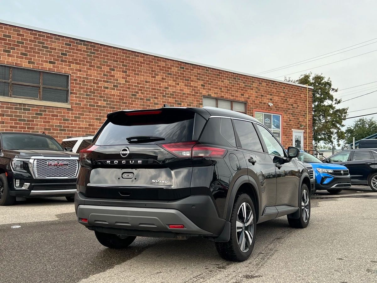 2022 Nissan Rogue SV - Image 7