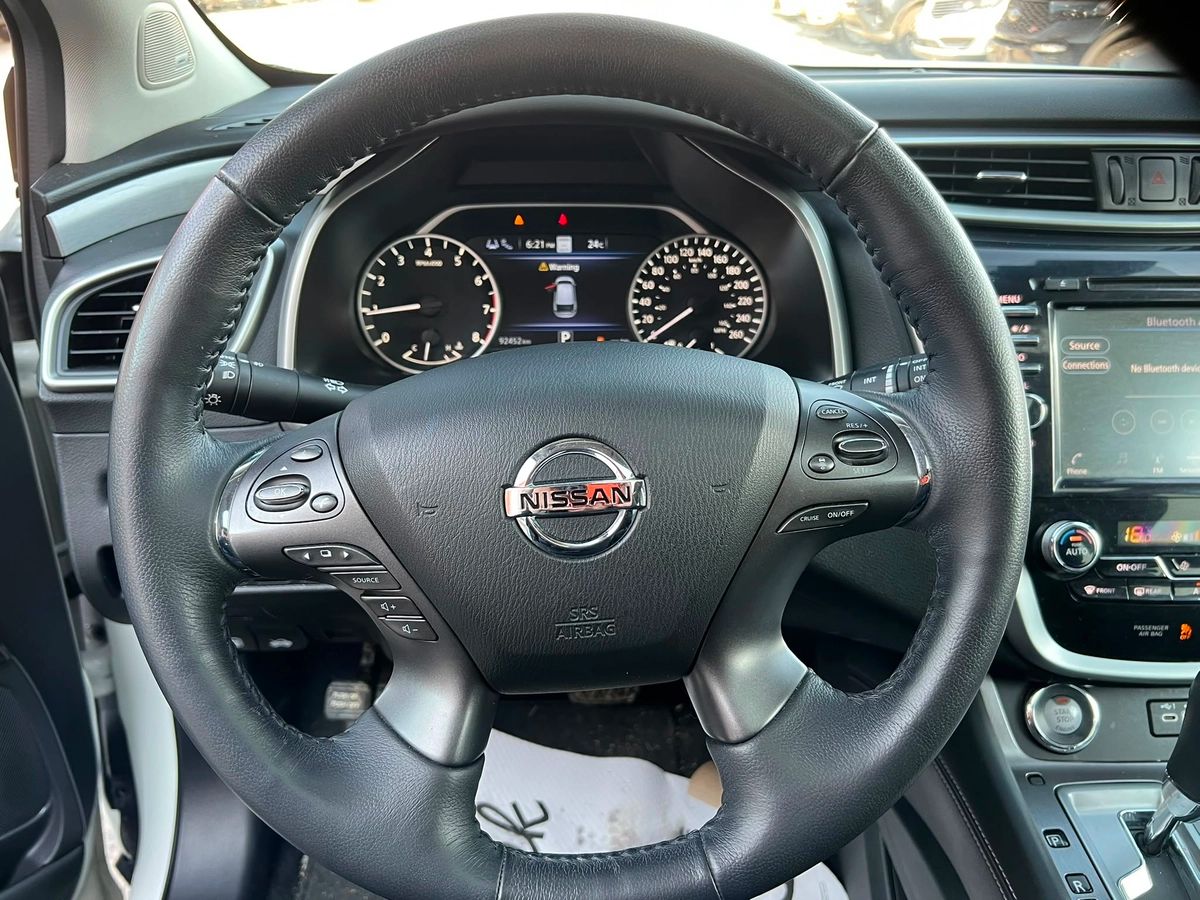 2021 Nissan Murano Midnight Edition - Image 16