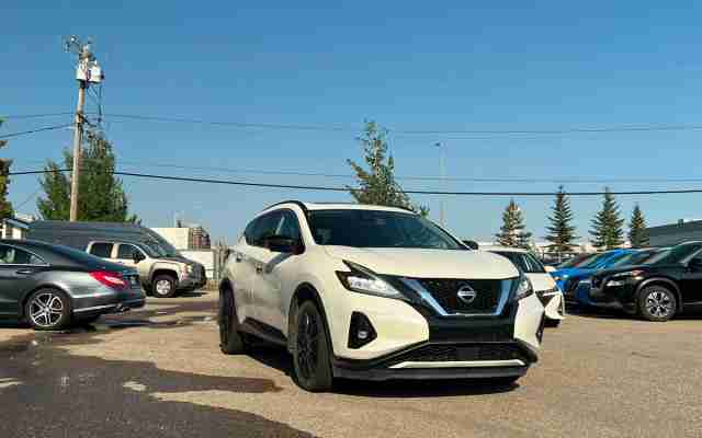 2021 Nissan Murano Midnight Edition - Request more images