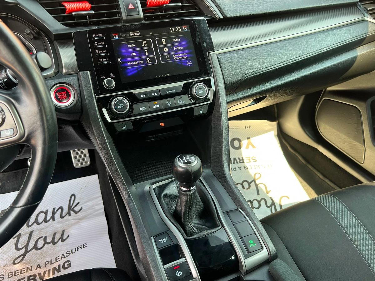 2019 Honda Civic Hatchback Sport - Image 19